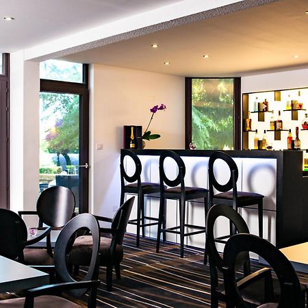 Hotel Restaurant Du Chateau De La Tour Beguey ภายนอก รูปภาพ