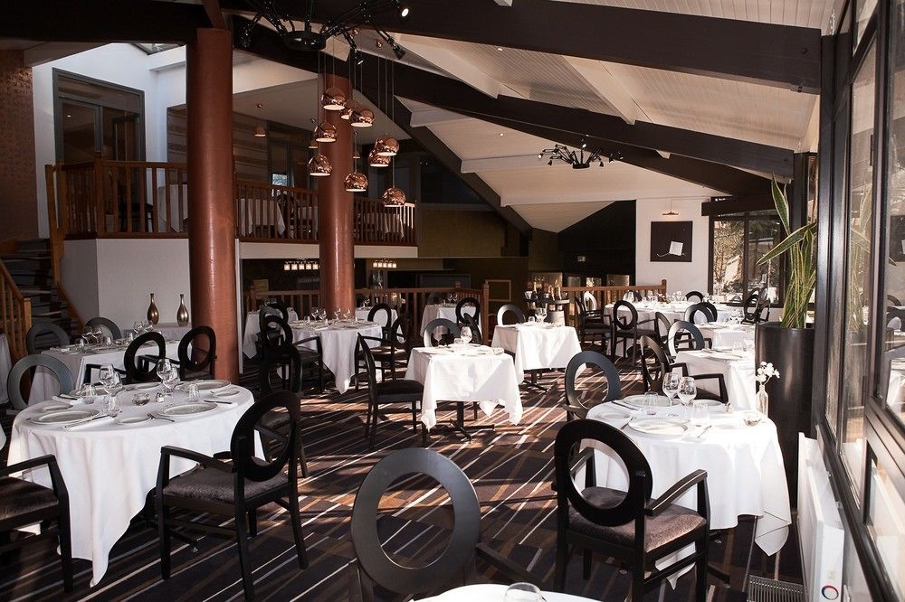 Hotel Restaurant Du Chateau De La Tour Beguey ภายนอก รูปภาพ