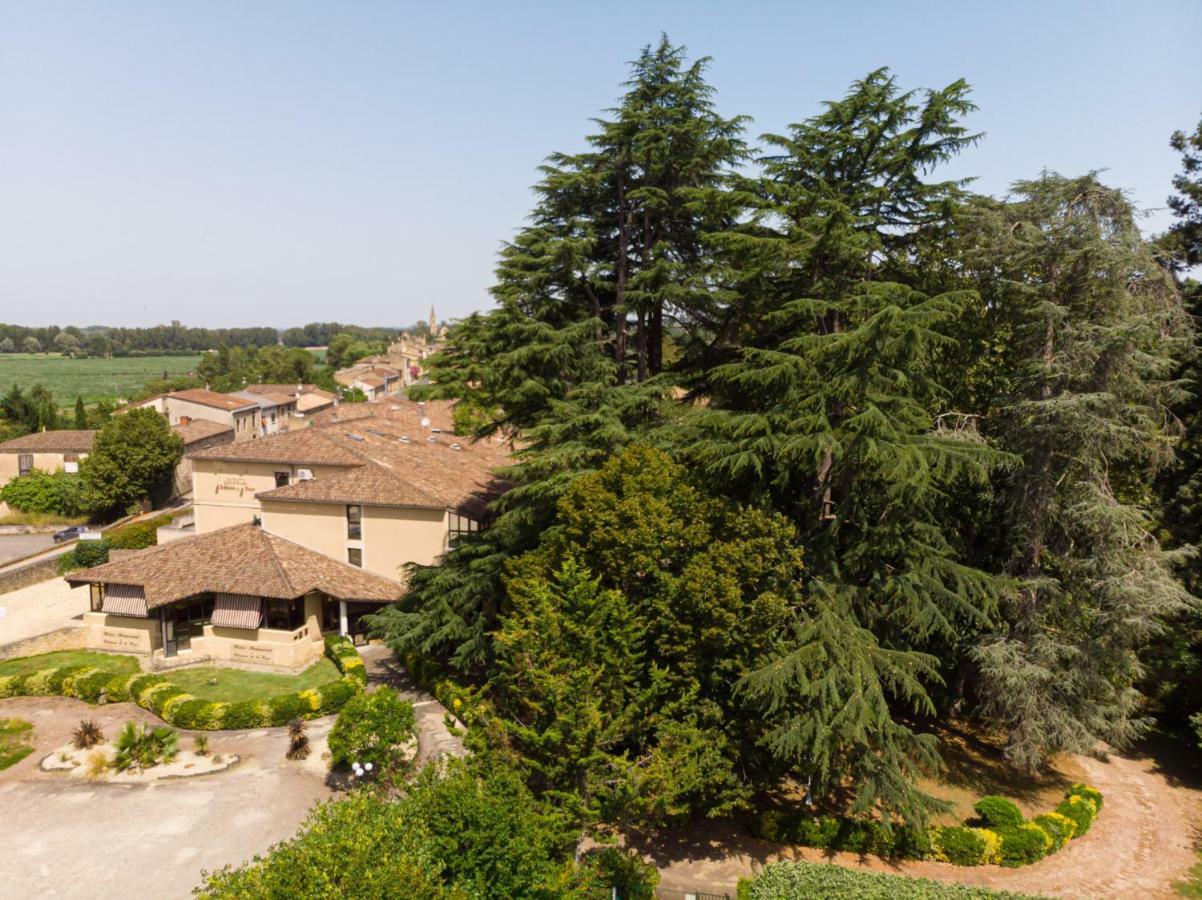 Hotel Restaurant Du Chateau De La Tour Beguey ภายนอก รูปภาพ