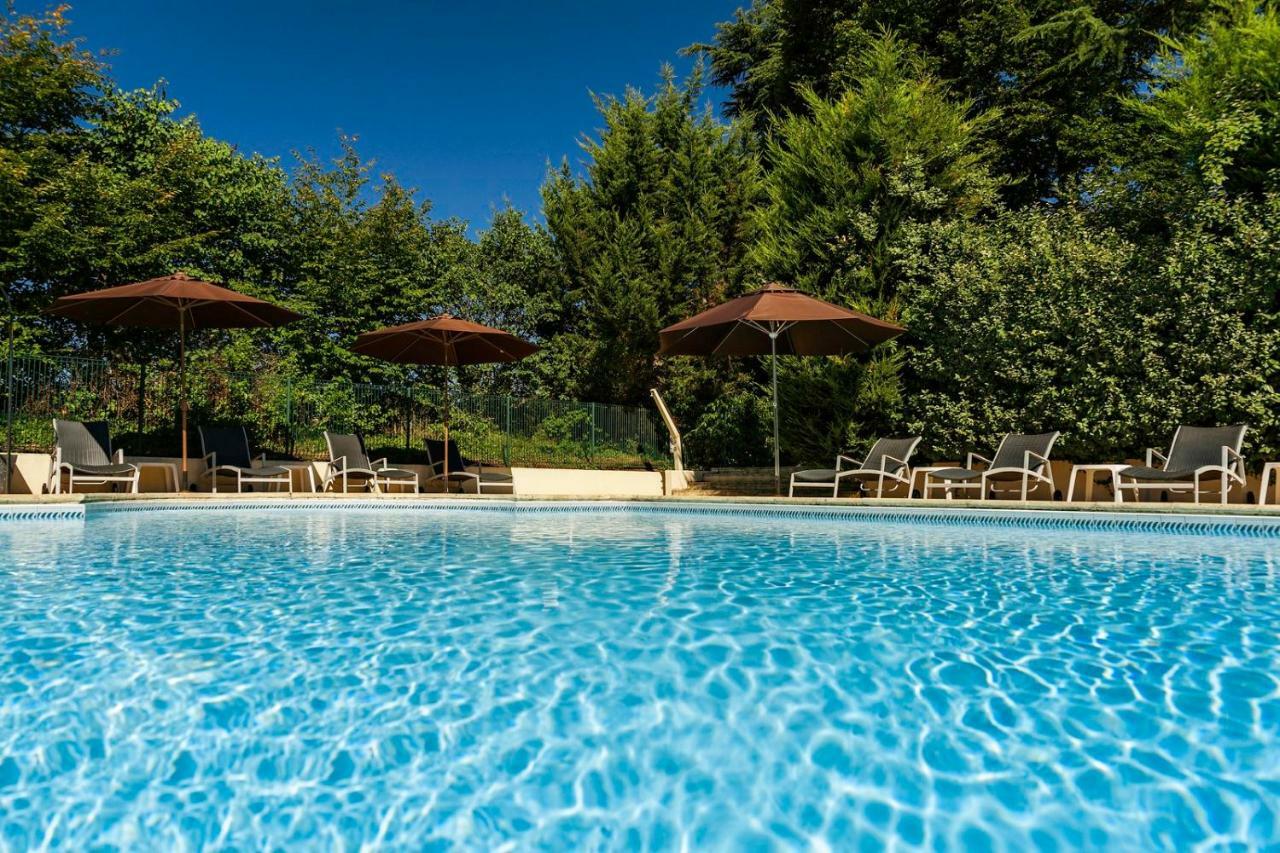 Hotel Restaurant Du Chateau De La Tour Beguey ภายนอก รูปภาพ
